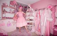 Моду на розовое создали стереотипы и маркетинг